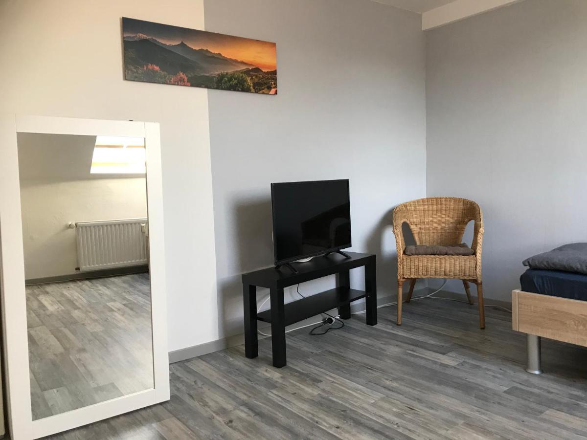Monteur - Privat Zimmer Langerwehe Geich Εξωτερικό φωτογραφία